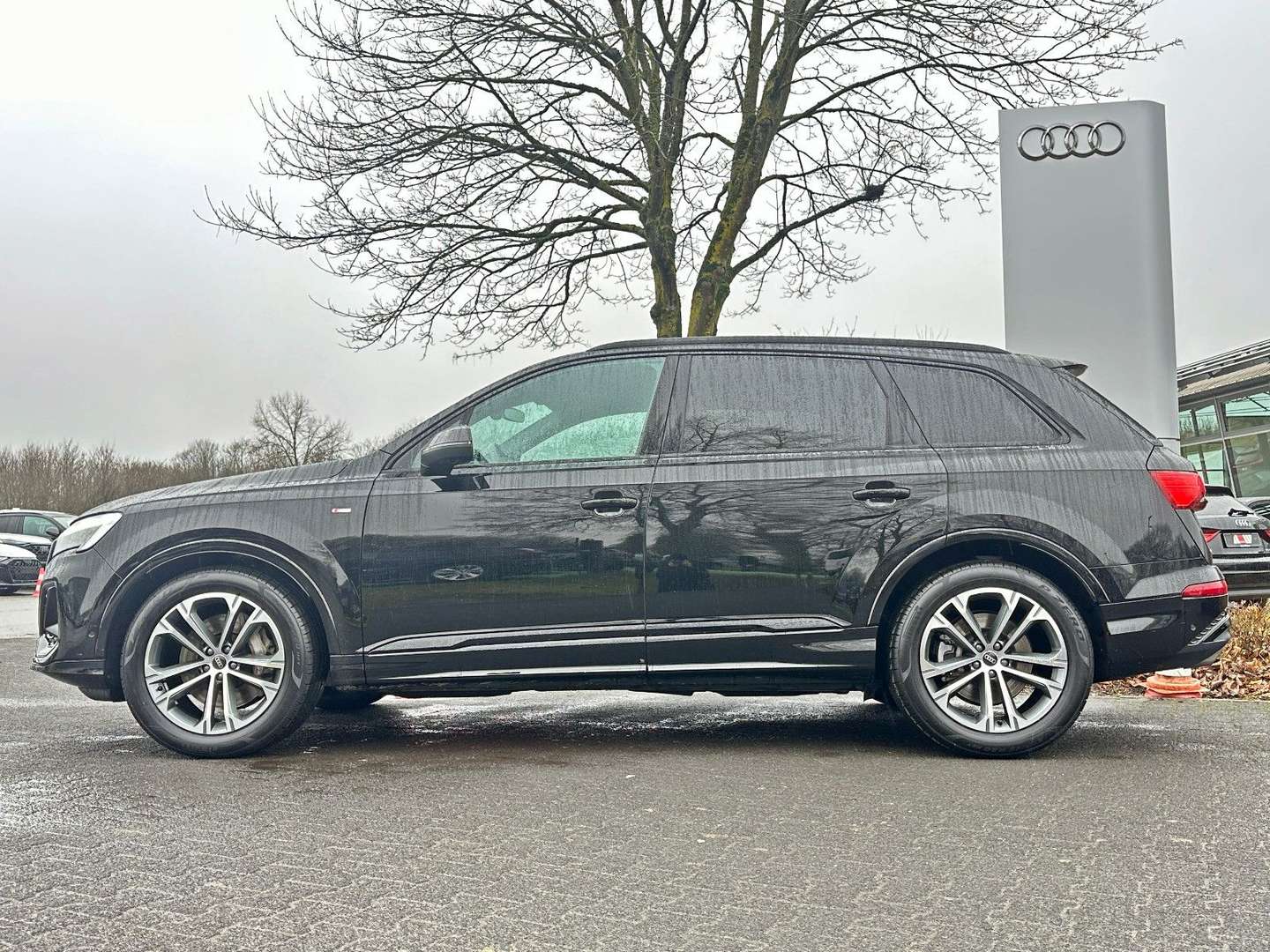 Audi Q7 S Line Black 55TFSI - 2025 - Joinsteer - #4