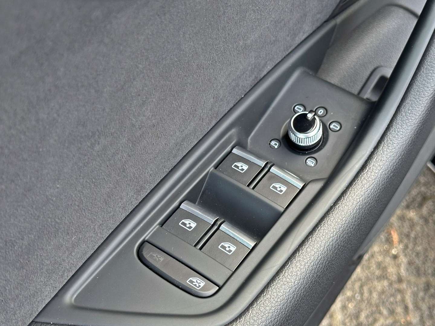 Audi A4 S Line Black 40 TFSI - 2024 - Joinsteer - #6