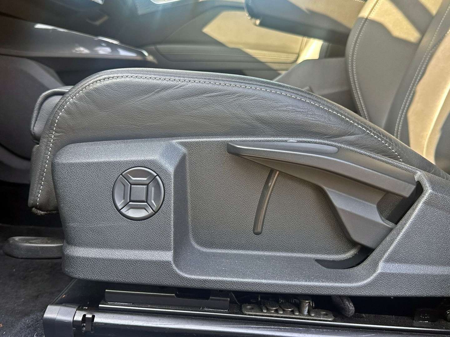 Audi Q4 E-tron S Line 40 - 2022 - Joinsteer - #11