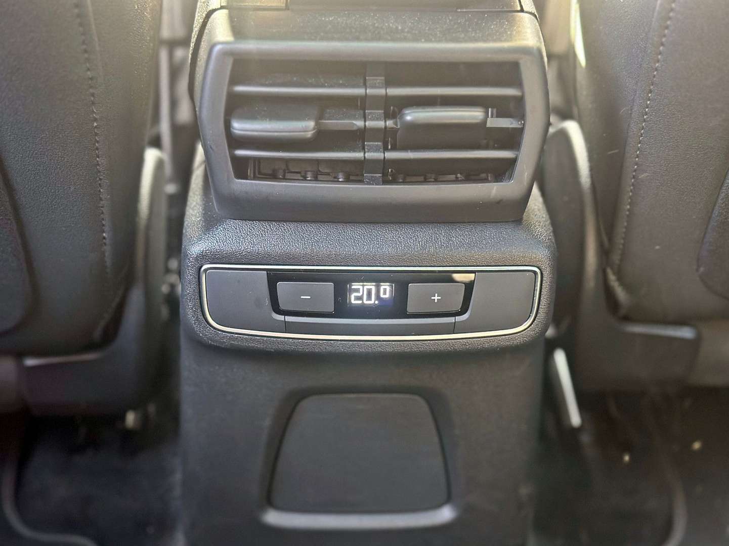 Audi Q4 E-tron S Line 40 - 2022 - Joinsteer - #23