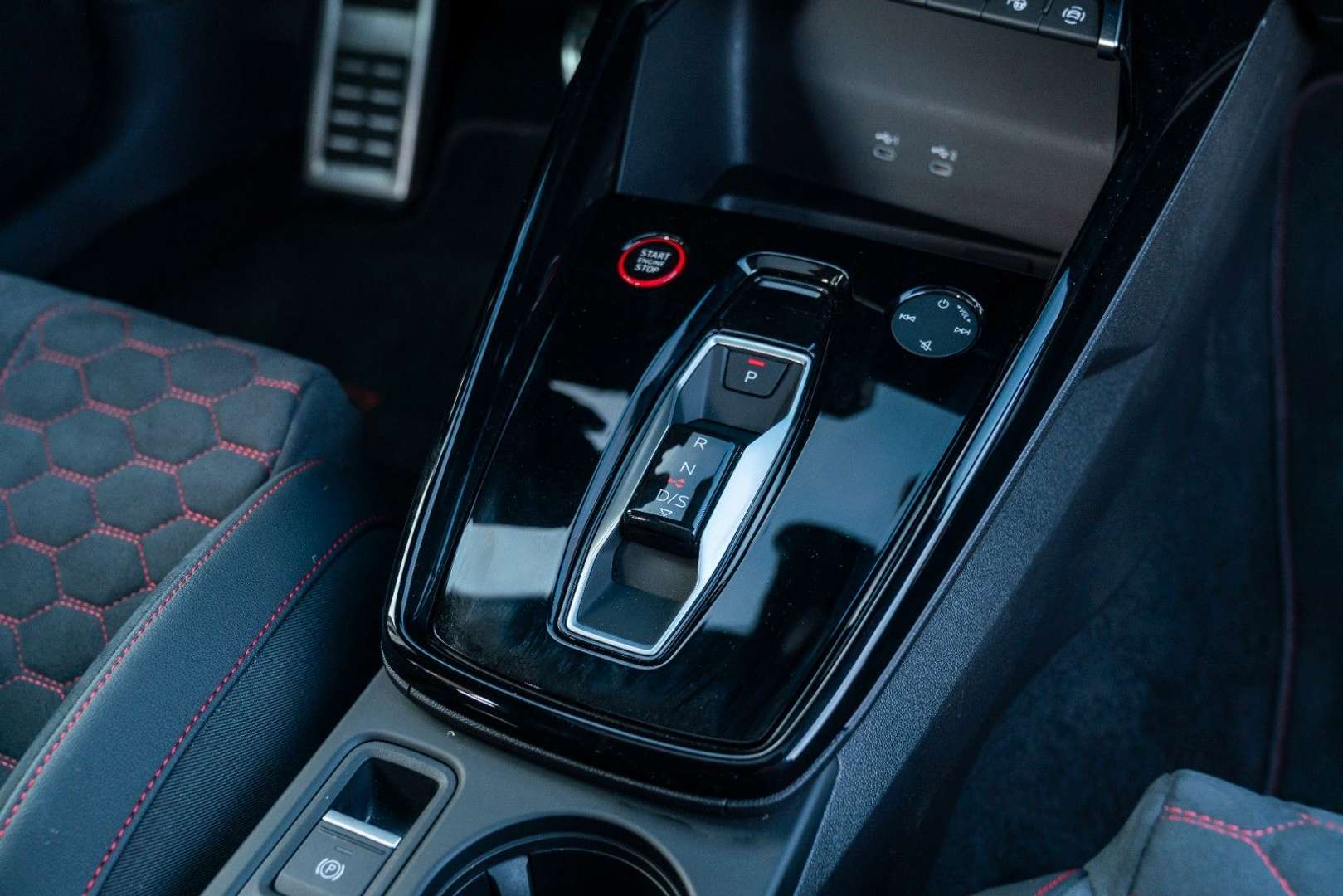 Audi RS3 Sportback DYNAMIKPAKET INDIVIDUAL - 2025 - Joinsteer - #26