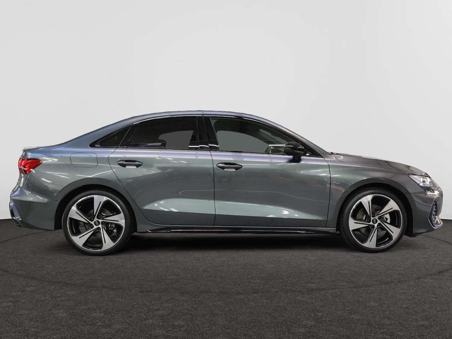 Audi A3 Sedan S Line 35 TFSI - 2025 - Joinsteer - #3