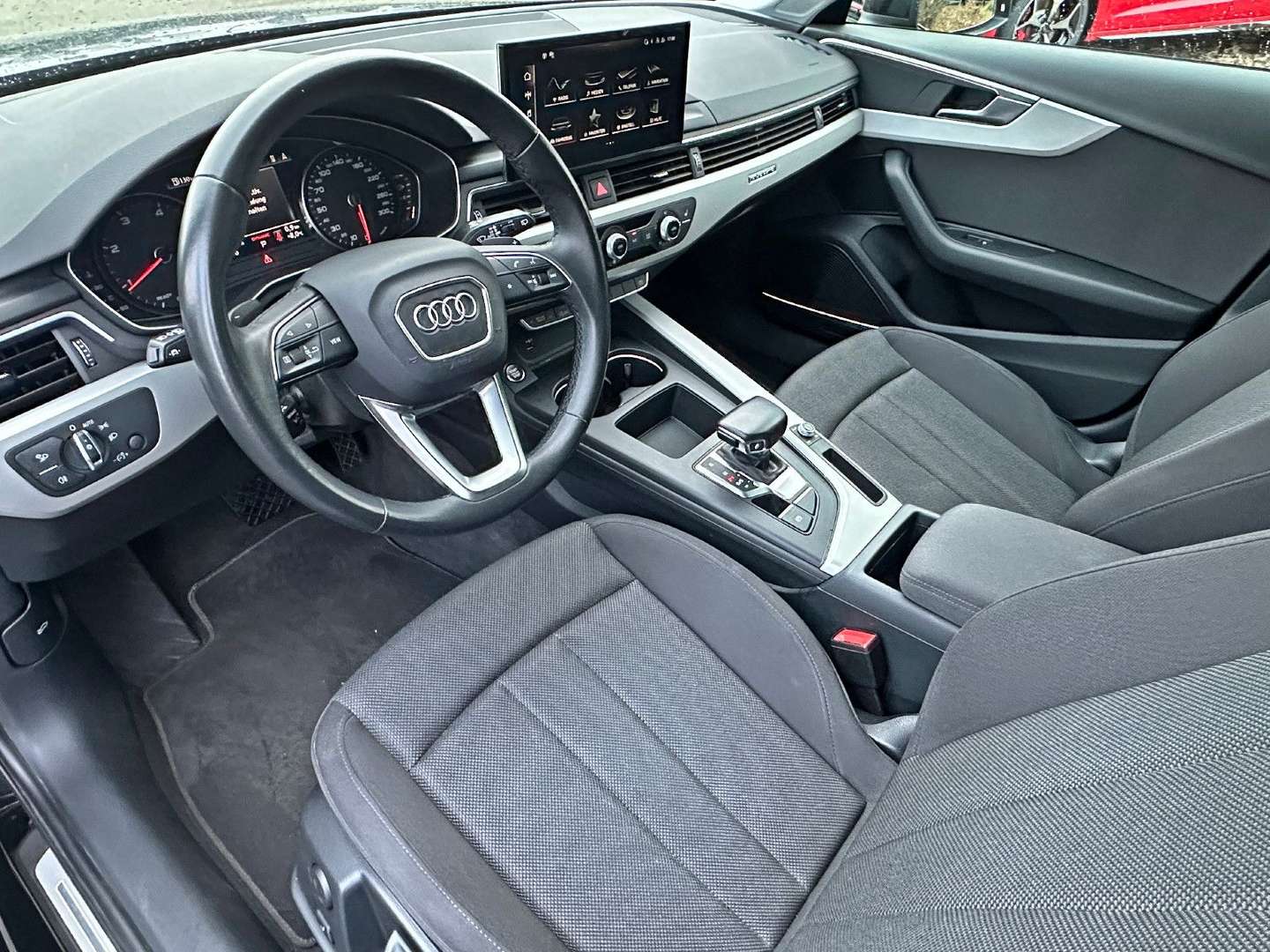 Audi A4 S Line Avant 40 TDI - 2022 - Joinsteer - #9