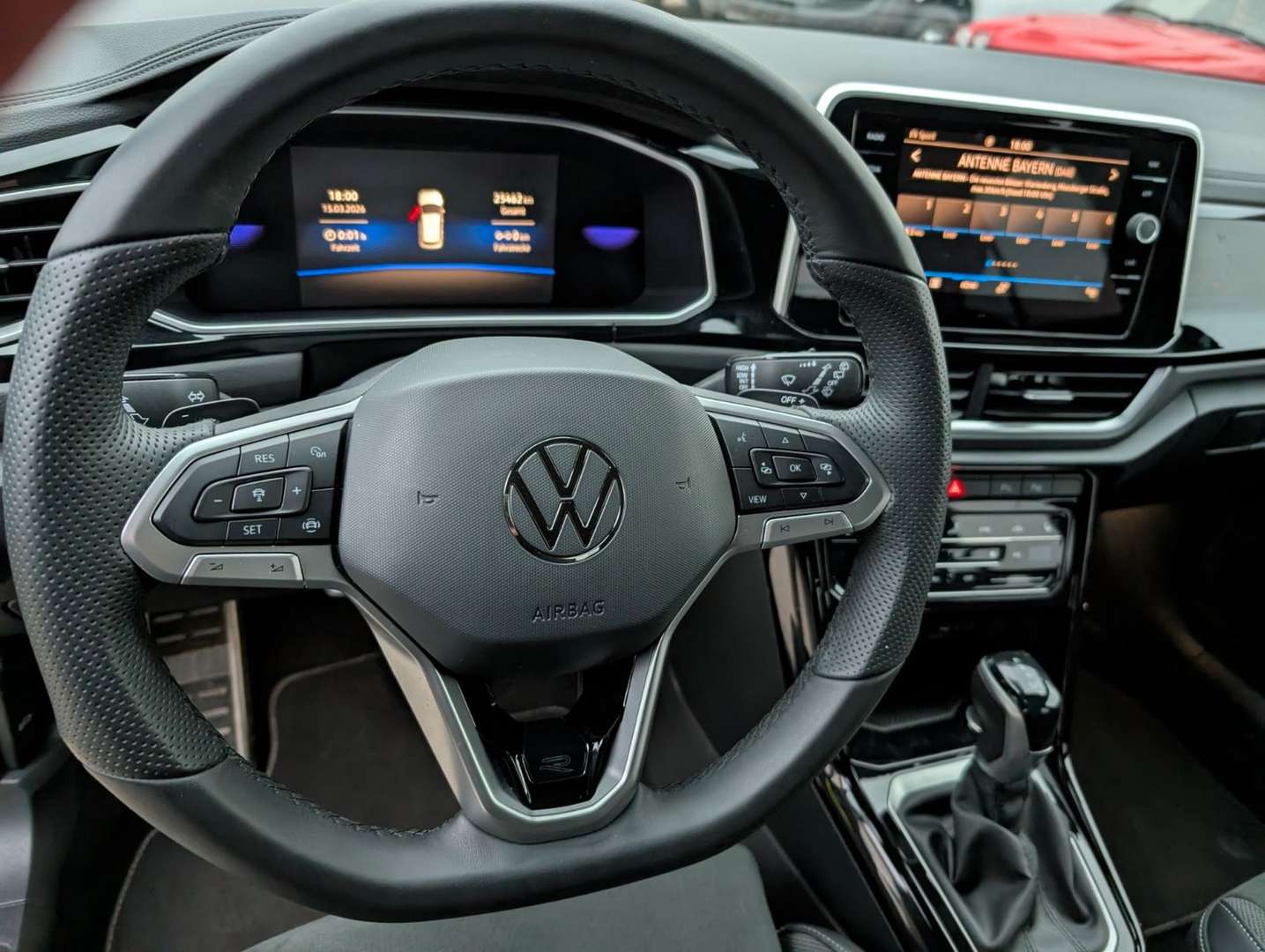 Volkswagen T-Roc R-Line - 2025 - Joinsteer - #7