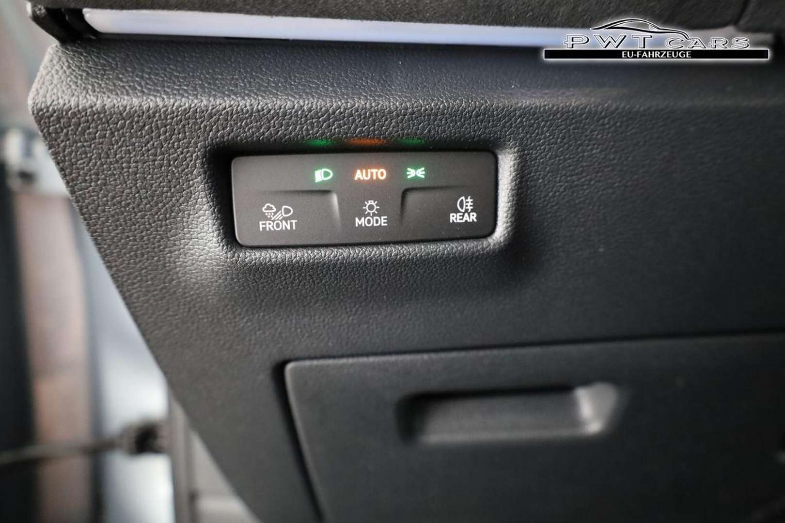 Volkswagen T-CROSS 4Motion R-Line - 2025 - Joinsteer - #7