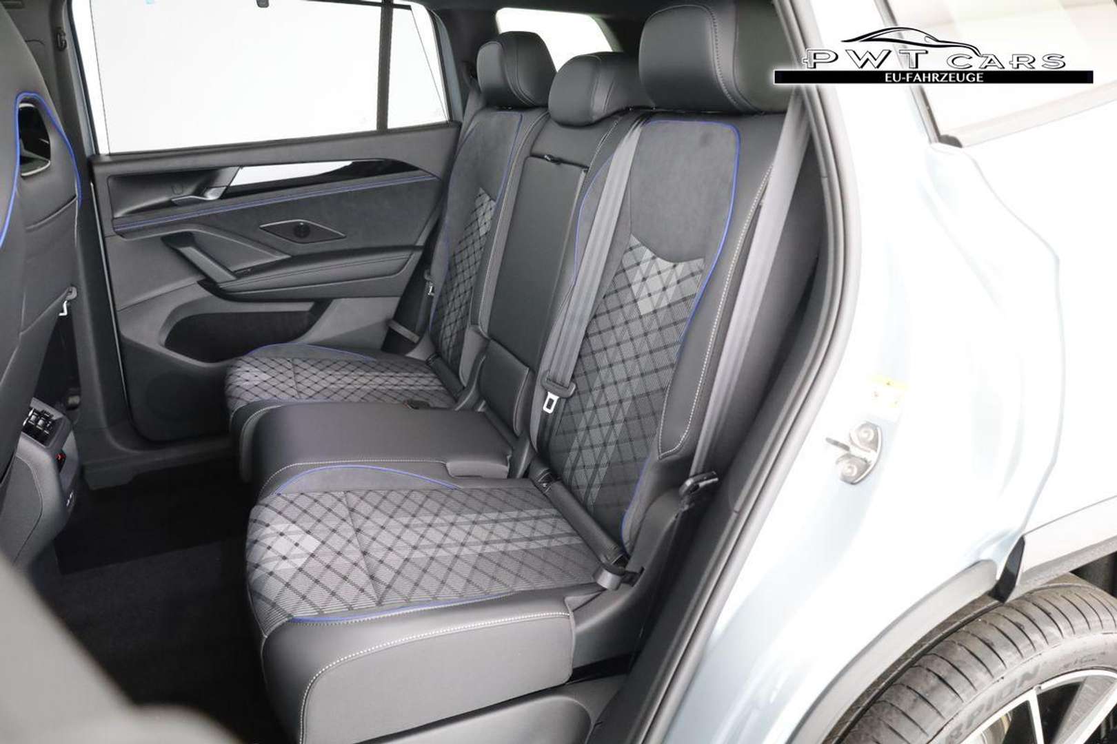 Volkswagen T-CROSS 4Motion R-Line - 2025 - Joinsteer - #10