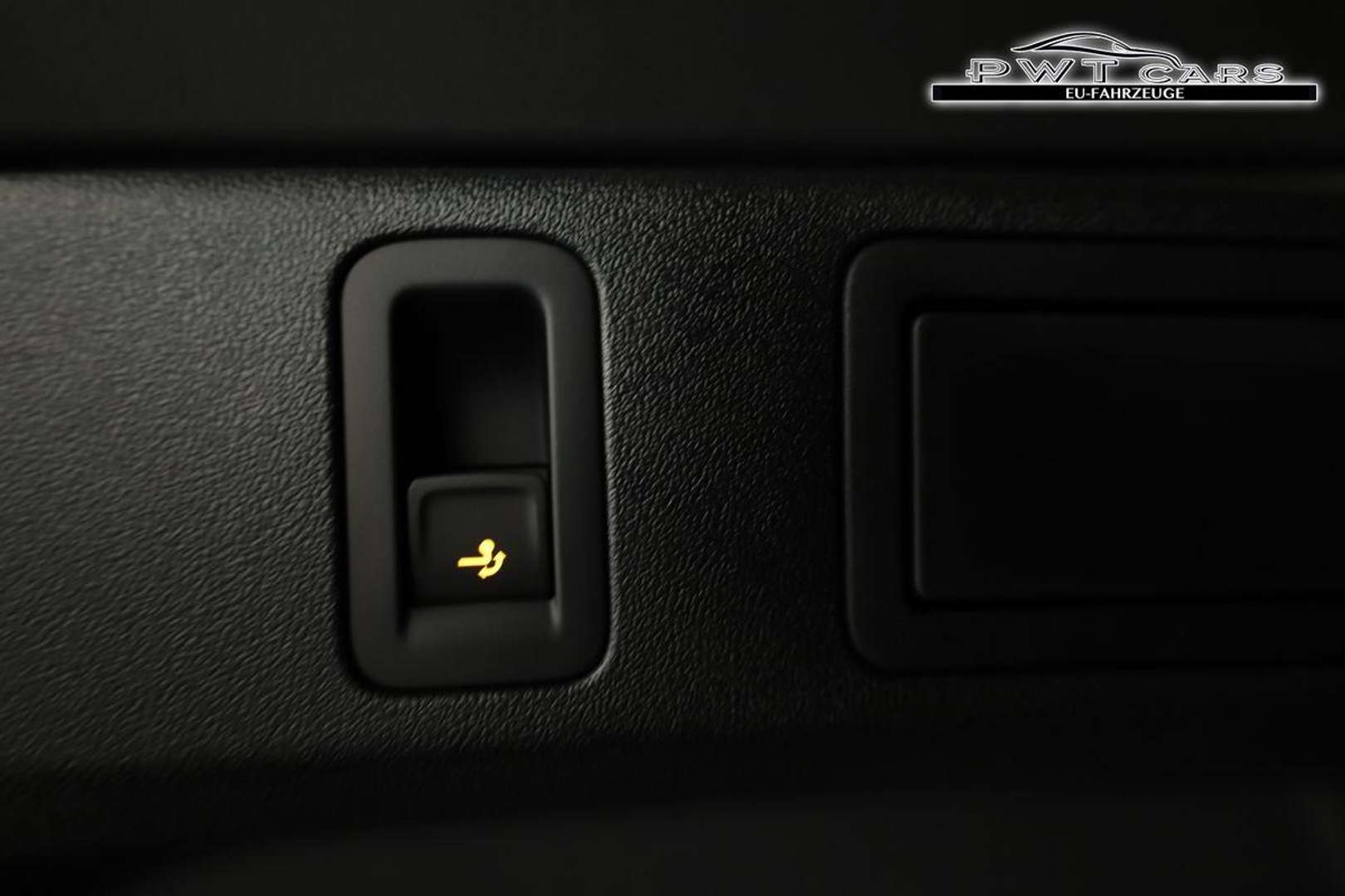 Volkswagen TIGUAN 4Motion R-Line - 2026 - Joinsteer - #12