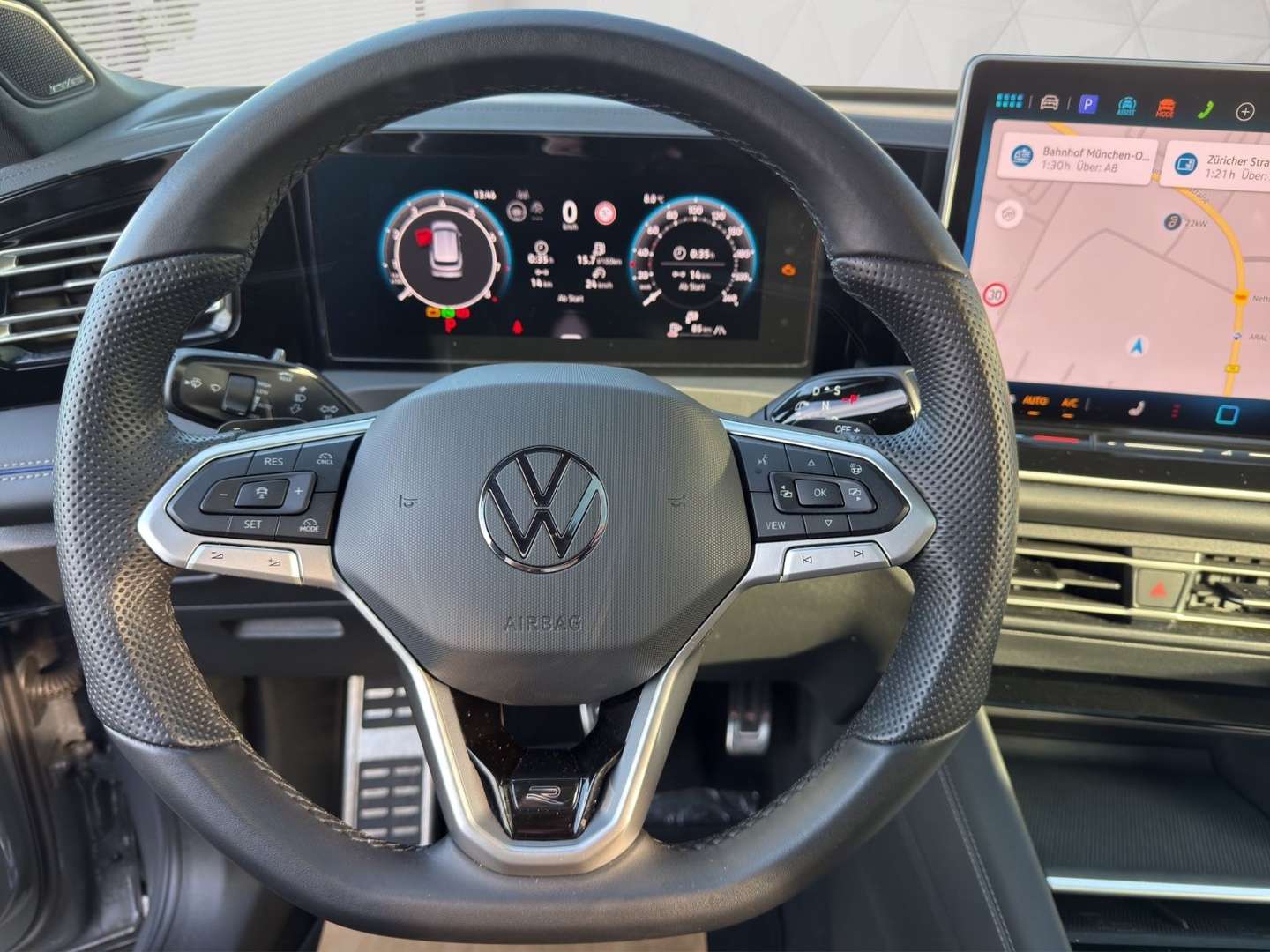 Volkswagen TIGUAN 4Motion R-Line - 2025 - Joinsteer - #10
