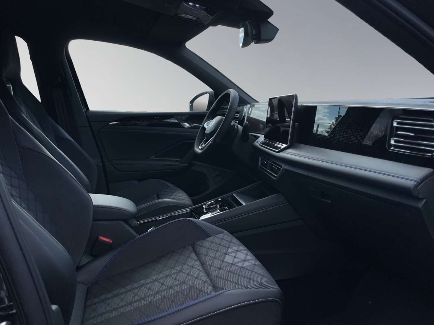 Volkswagen TIGUAN ETSI R-Line - 2025 - Joinsteer - #13