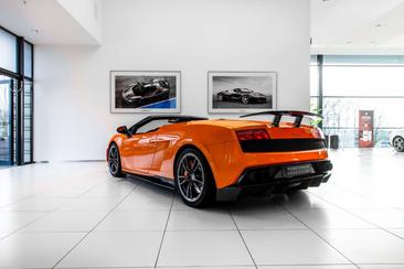 Lamborghini Gallardo LP 570-4 Spyder — photo 8