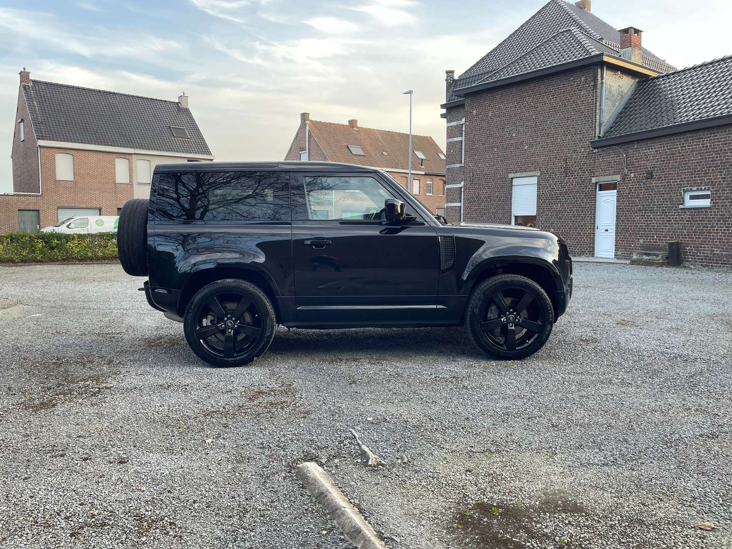 Land Rover Defender 90 Dynamic HSE Full Black LV 3.0D MHEV D300 - 2022 - Joinsteer - #4