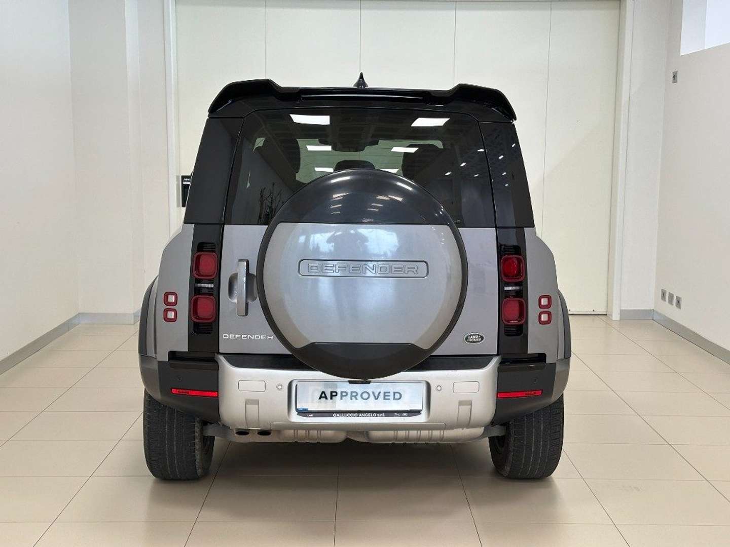 Land Rover Defender 110 SE 3.0D I6 200 CV AWD Auto - 2023 - Joinsteer - #4