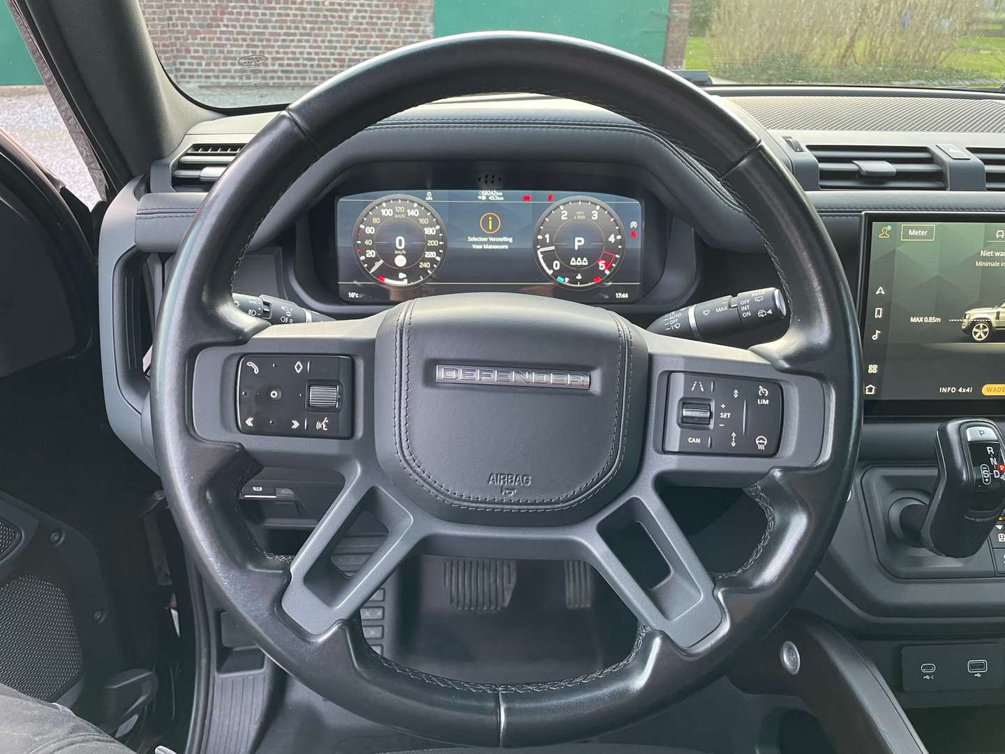 Land Rover Defender 90 Dynamic HSE Full Black LV 3.0D MHEV D300 - 2022 - Joinsteer - #34