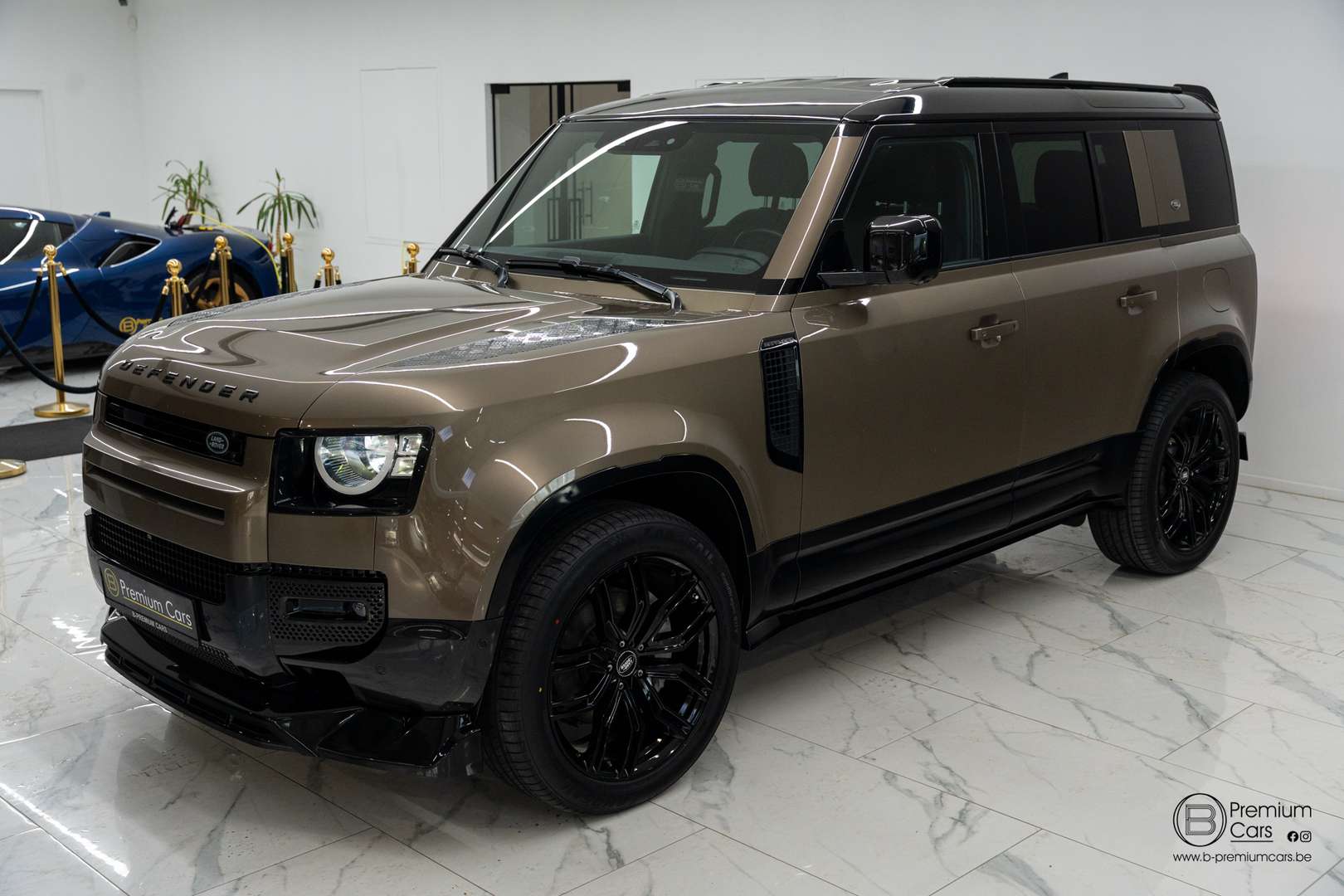 Land Rover Defender 110 P400e AWD - 2023 - Joinsteer - #3