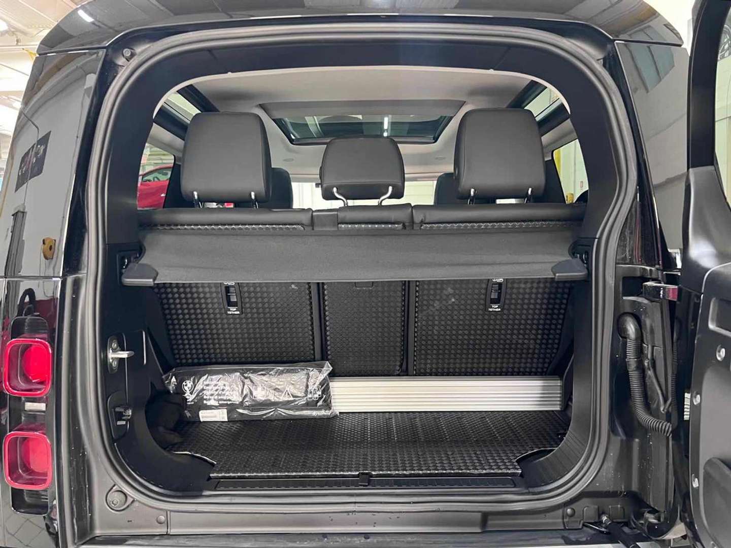 Land Rover Defender 90 SE 3.0D I6 250 CV AWD Auto - 2024 - Joinsteer - #15