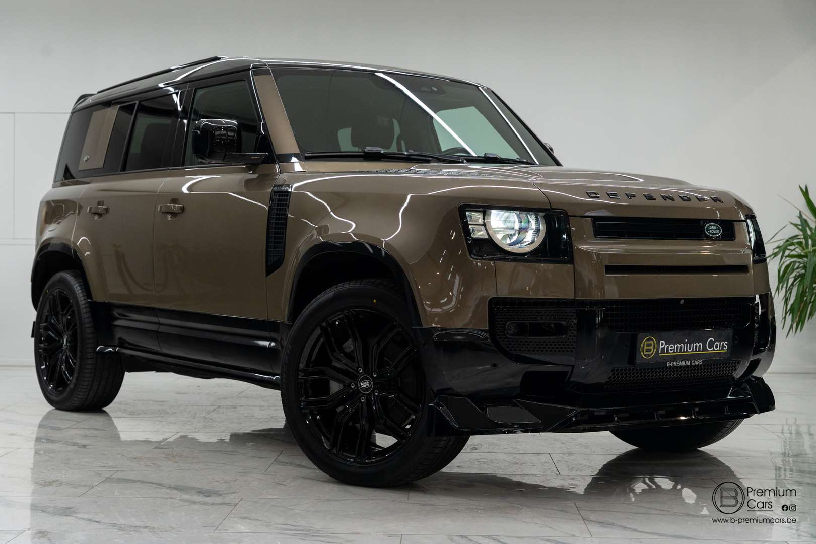 Land Rover Defender 110 P400e AWD - 2023 - Joinsteer - #6