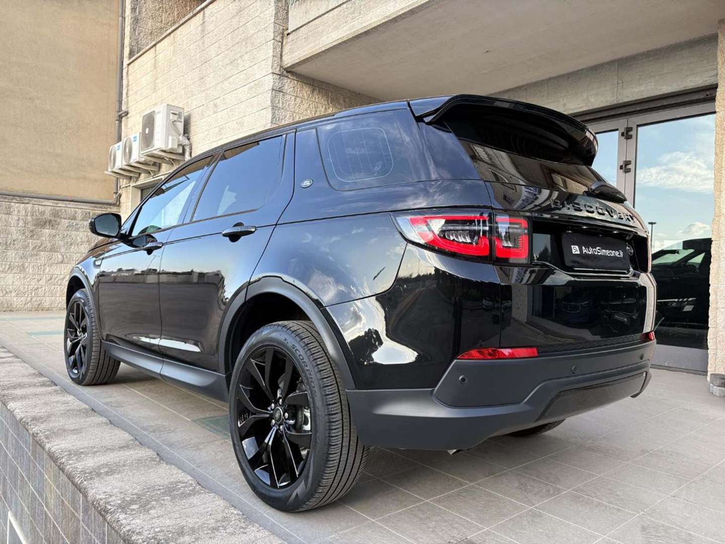 Land Rover Discovery Sport SE AUTOCARRO 5 POSTI 2.0 TD4 163 CV AWD Auto - 2023 - Joinsteer - #6
