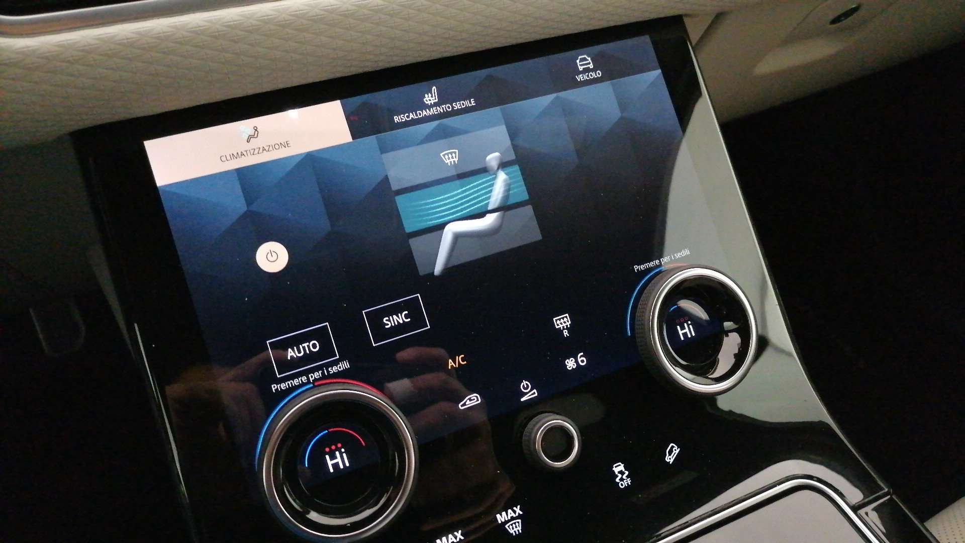 Land Rover Range Rover Velar 2.0d I4 Mhev R-Dynamic S 4wd 204cv Auto - 2021 - Joinsteer - #17