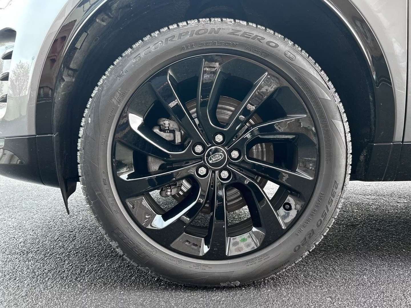 Land Rover Discovery Sport Dynamic HSE 4WD Aut. 2.0 TD4 204cv - 2025 - Joinsteer - #4