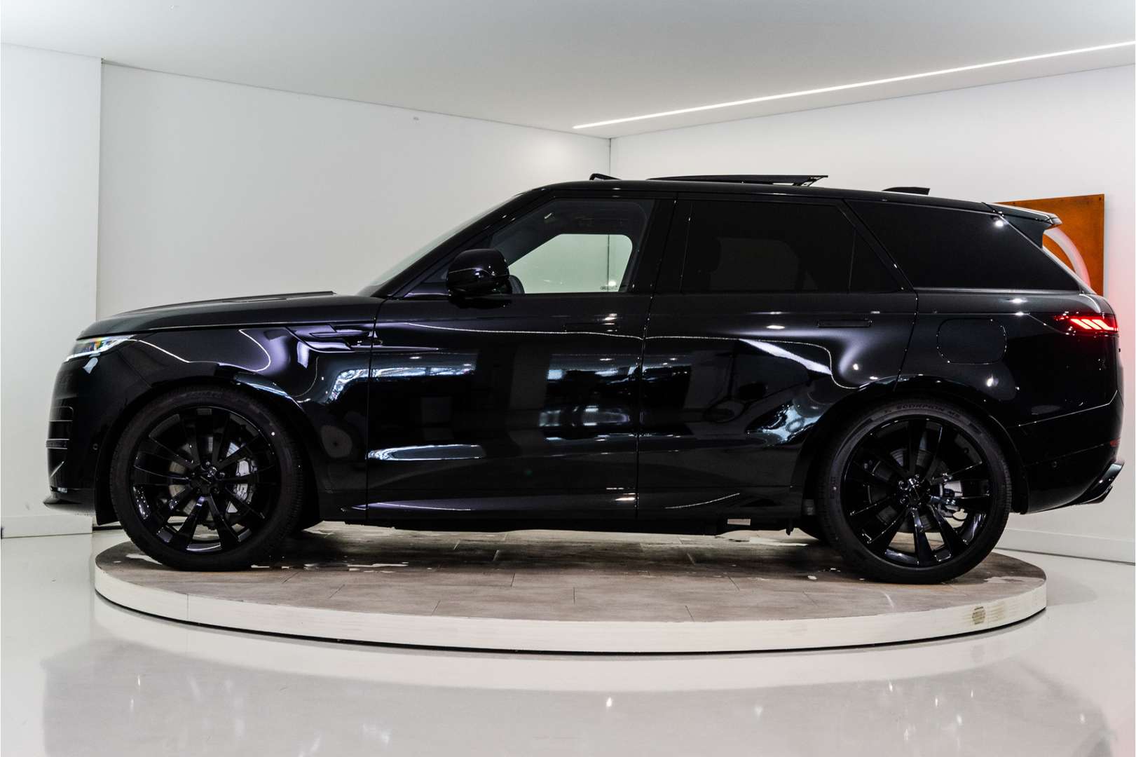 Land Rover Range Rover Sport 3.0 P460e Dynamic SE PHEV - 2026 - Joinsteer - #2