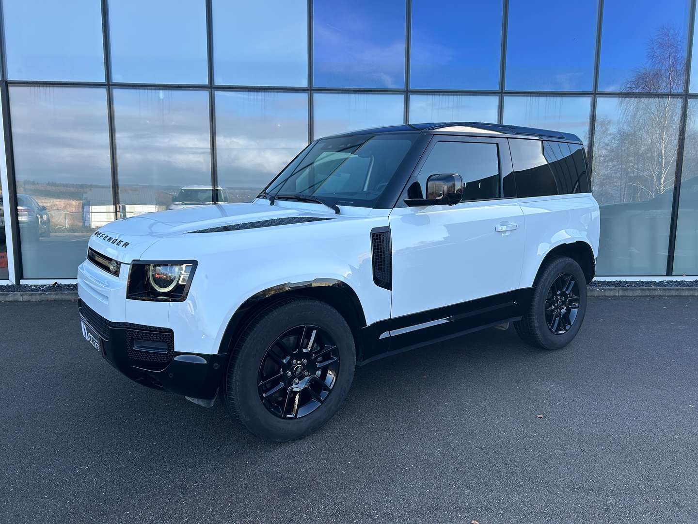 Land Rover Defender 90 X-Dynamic SE 3.0 D MHEV D200 - 2023 - Joinsteer - #3