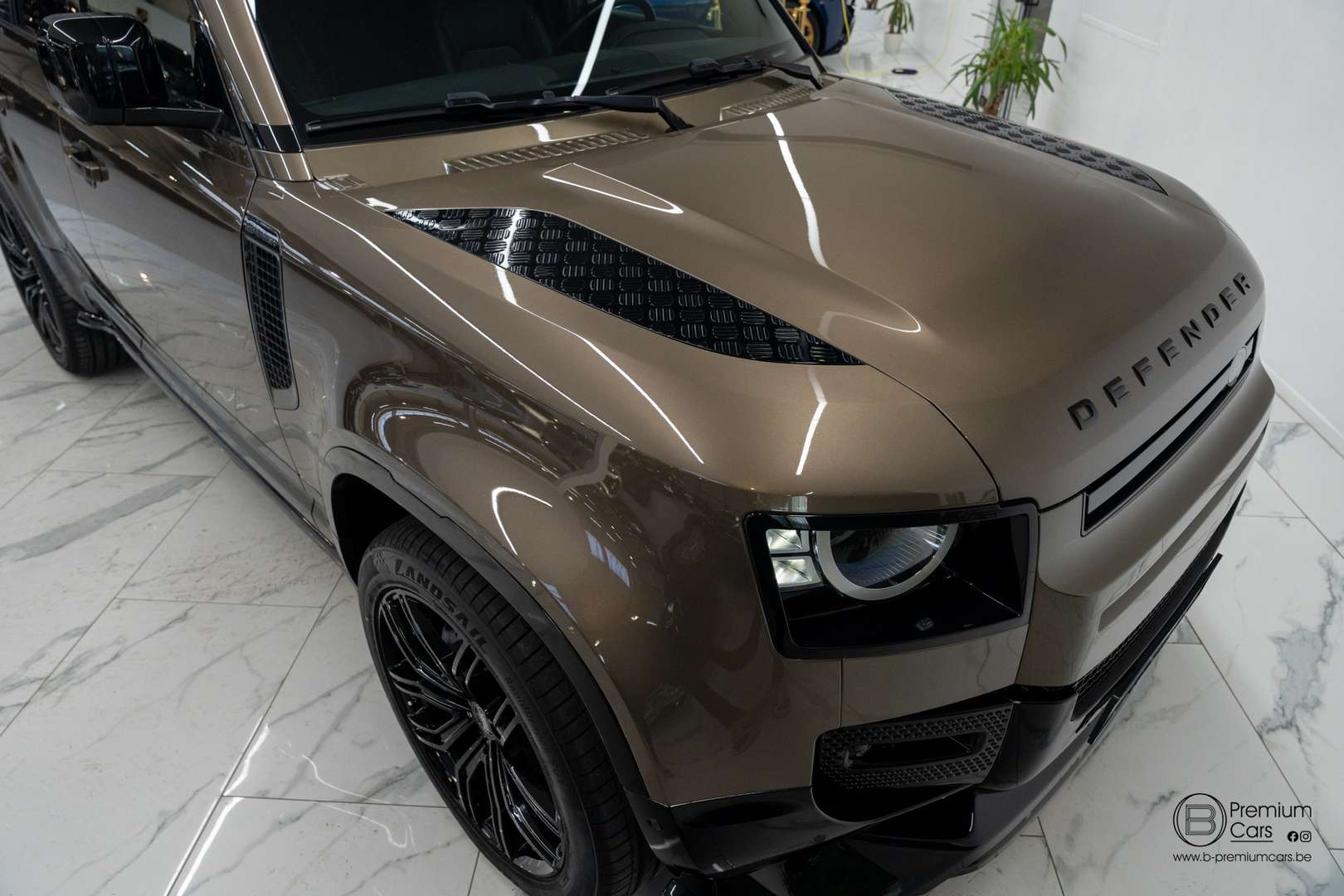 Land Rover Defender 110 P400e AWD - 2023 - Joinsteer - #19