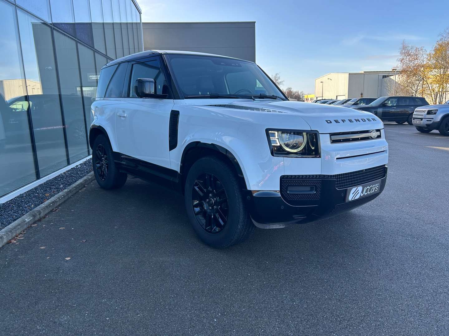 Land Rover Defender 90 X-Dynamic SE 3.0 D MHEV D200 - 2023 - Joinsteer - #4