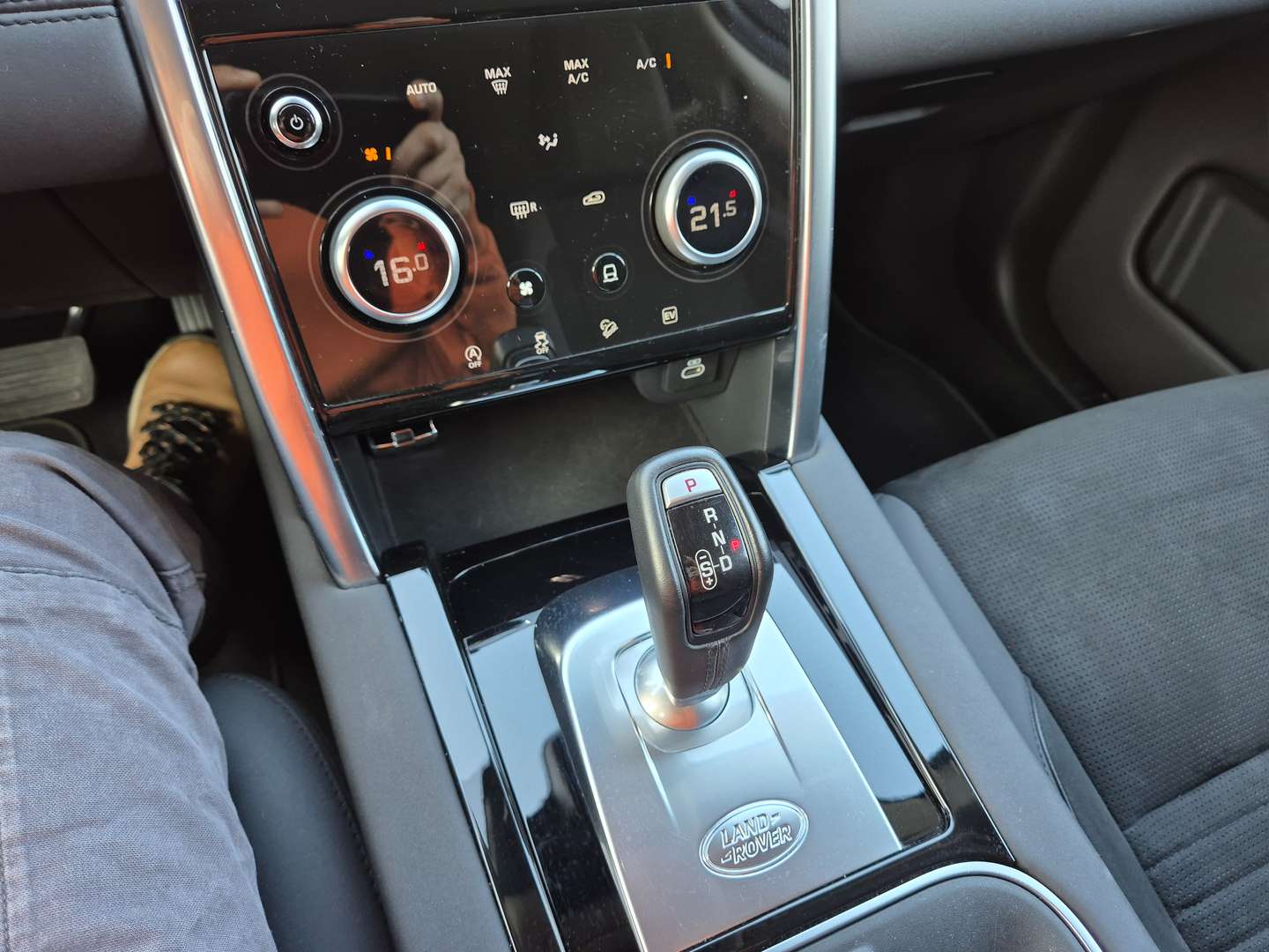 Land Rover Discovery Sport PHEV HYBRID / 4WD / P300e - 2021 - Joinsteer - #18