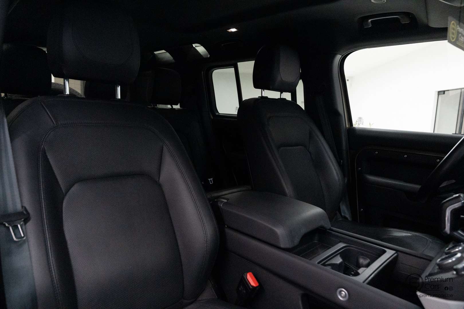 Land Rover Defender 110 P400e AWD - 2023 - Joinsteer - #29