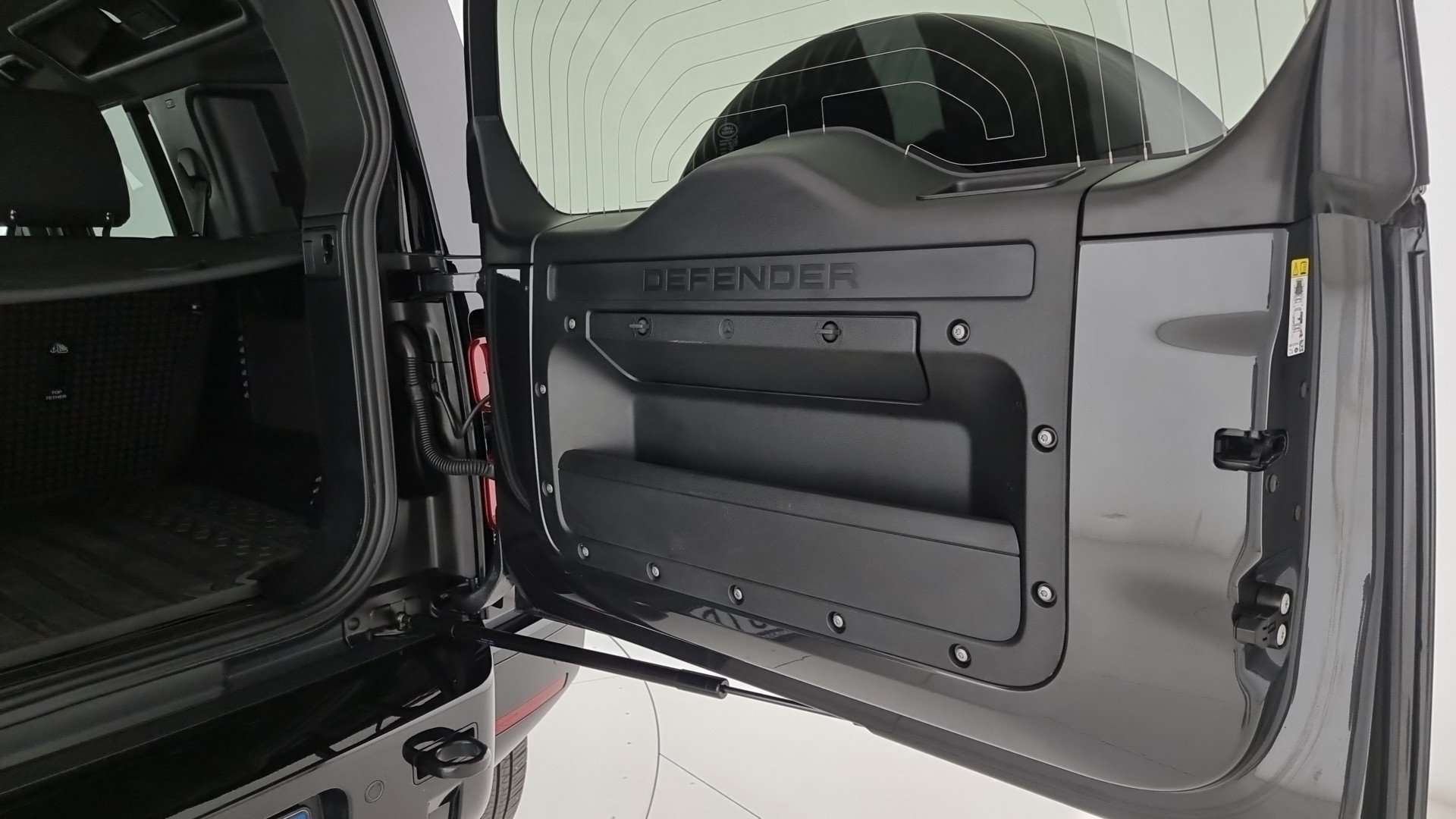 Land Rover Defender 110 X-Dynamic SE Awd N1 Autocarro 3.0d I6 Mhev 200cv Auto - 2024 - Joinsteer - #24