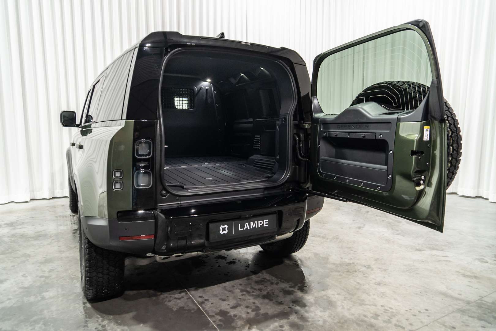 Land Rover Defender 110 D250 S Hard Top Lichte Vracht 3-Zit Trekhaak - 2026 - Joinsteer - #18