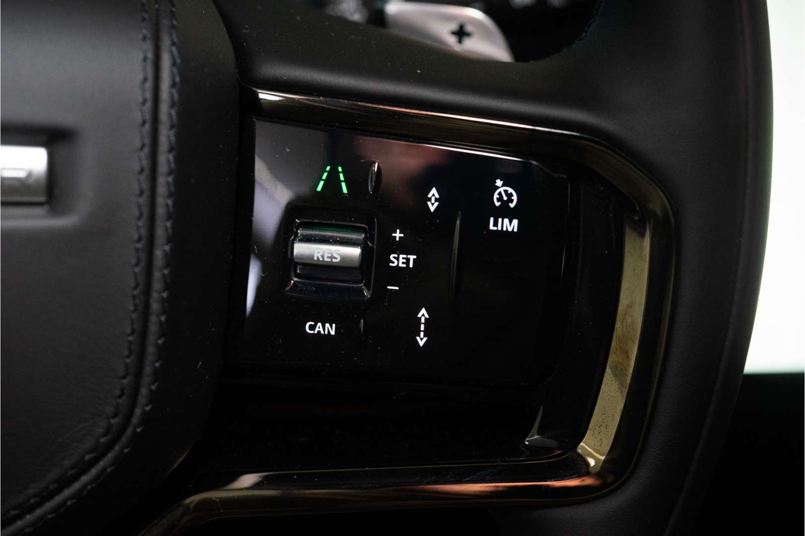 Land Rover Range Rover Sport 3.0 P460e Dynamic SE PHEV - 2026 - Joinsteer - #39