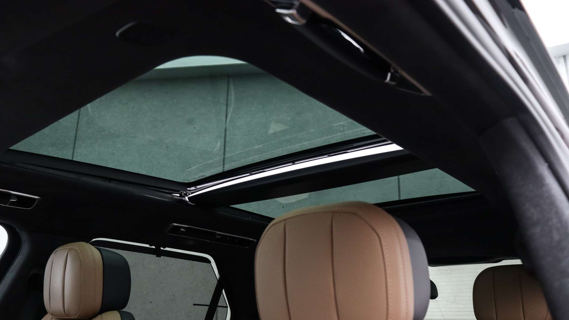 Land Rover Range Rover Sport Autobiography P550e - 2025 - Joinsteer - #11