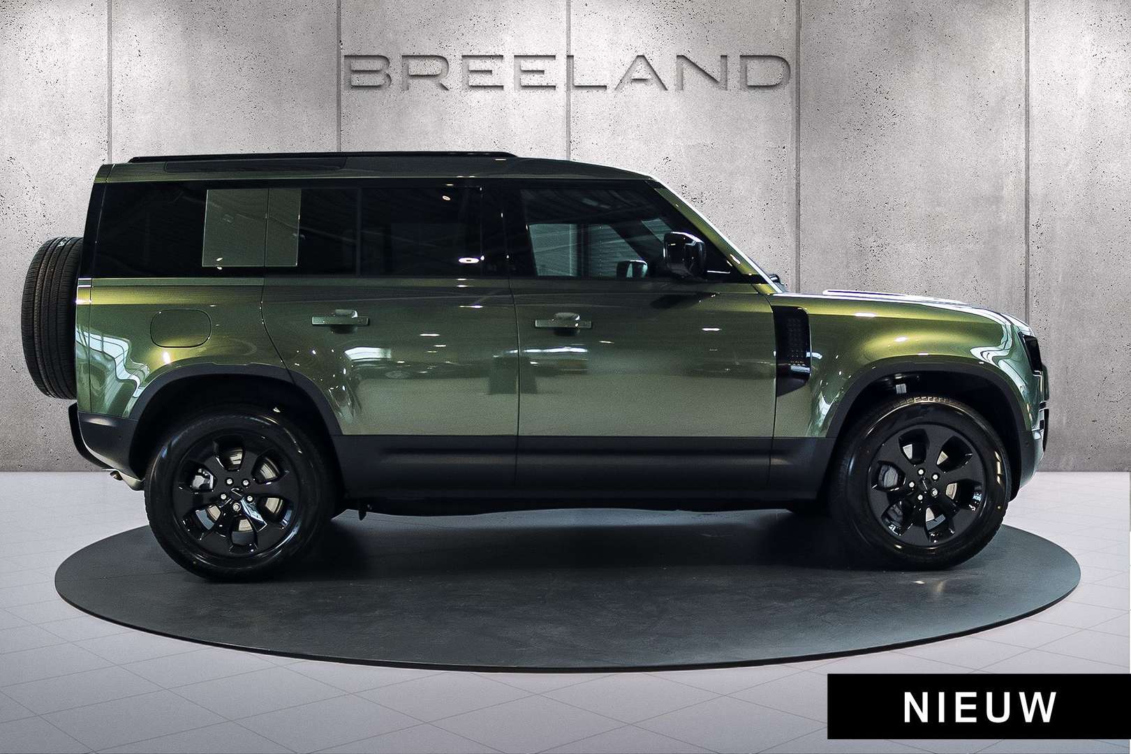 Land Rover Defender 110 Forest Edition 2.0 P300e - 2026 - Joinsteer - #6