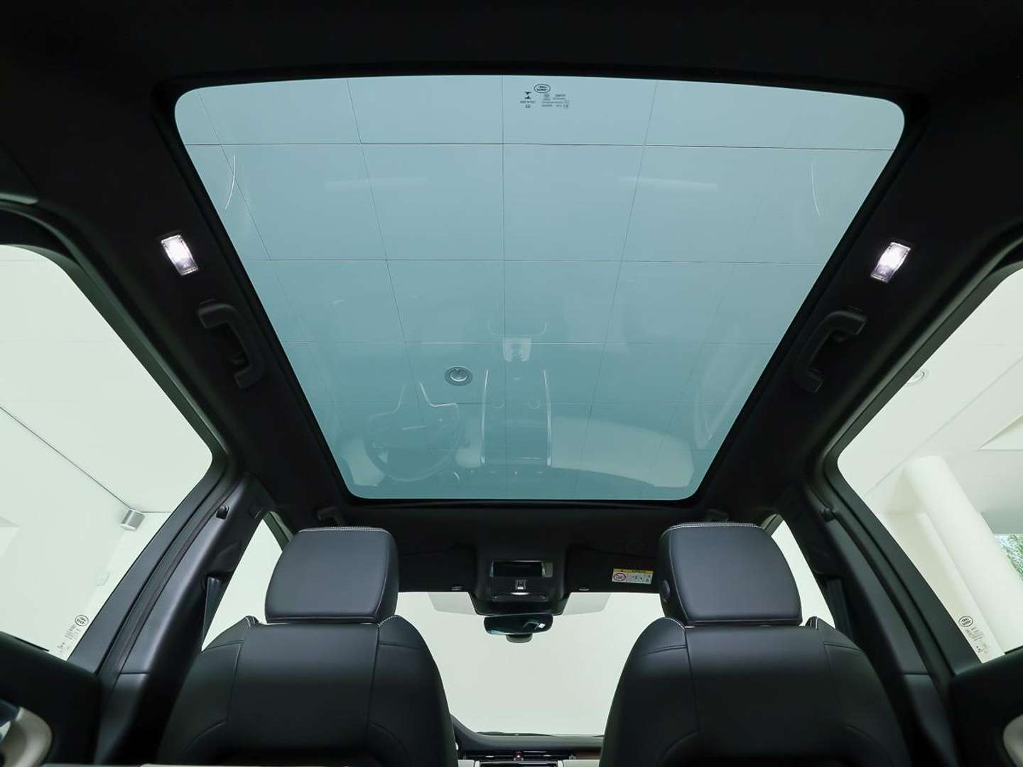 Land Rover Discovery Sport R-Dynamic SE P300e 1.5 - 2023 - Joinsteer - #11