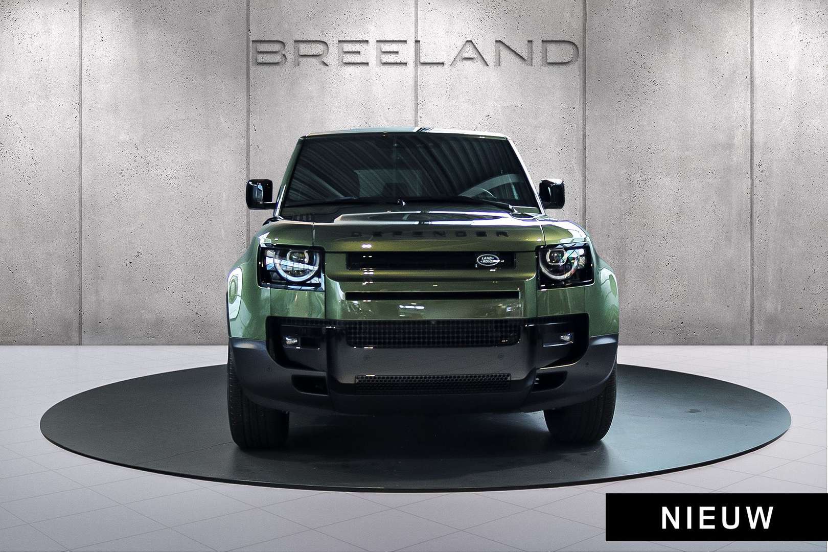 Land Rover Defender 110 Forest Edition 2.0 P300e - 2026 - Joinsteer - #8