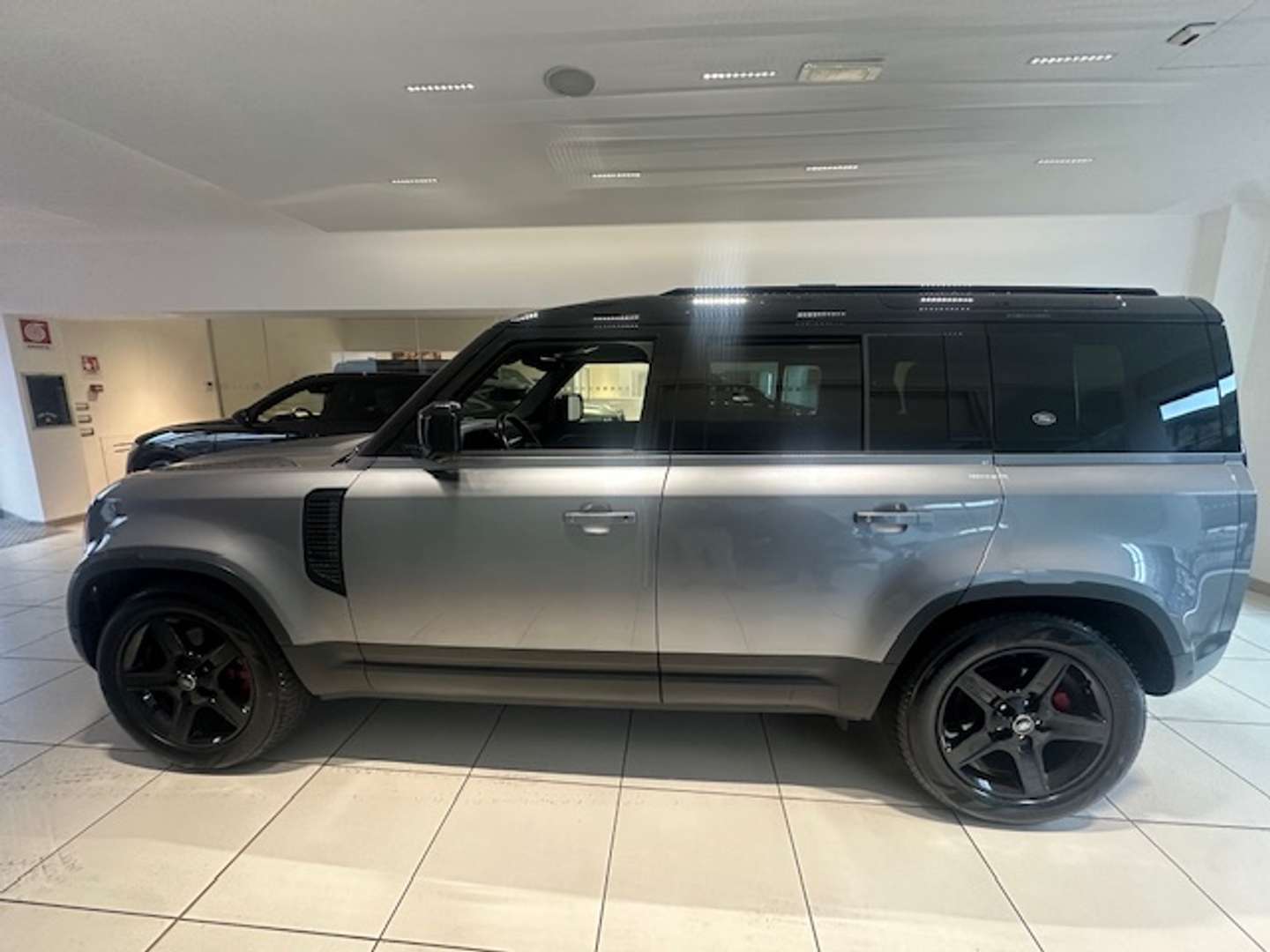 Land Rover Defender 110 3.0d I6 Mhev SE Awd - 2024 - Joinsteer - #8