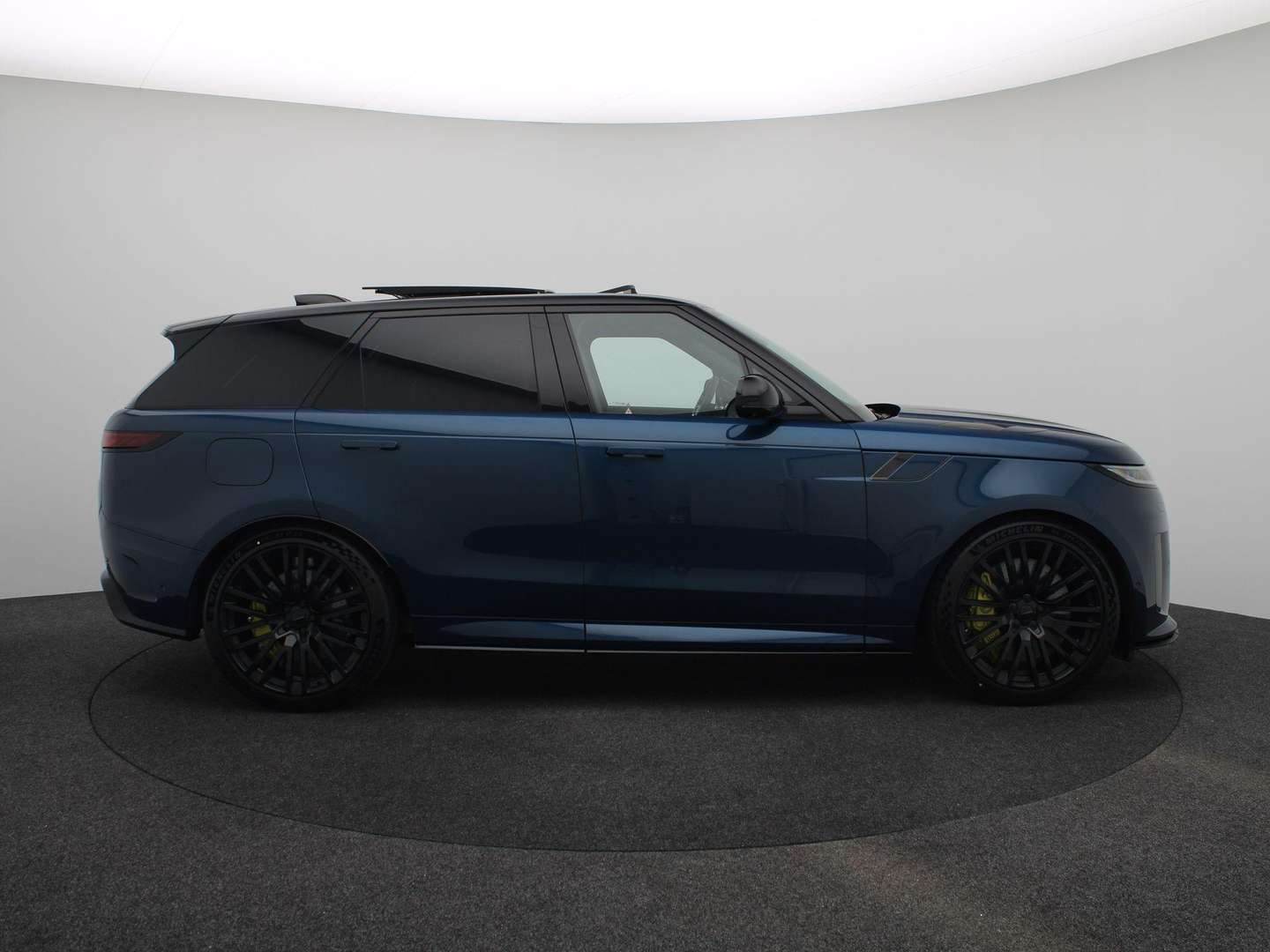 Land Rover Range Rover Sport Carbon 4.4 P635 SV - 2026 - Joinsteer - #5