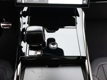 Land Rover Range Rover Sport SV — photo 9