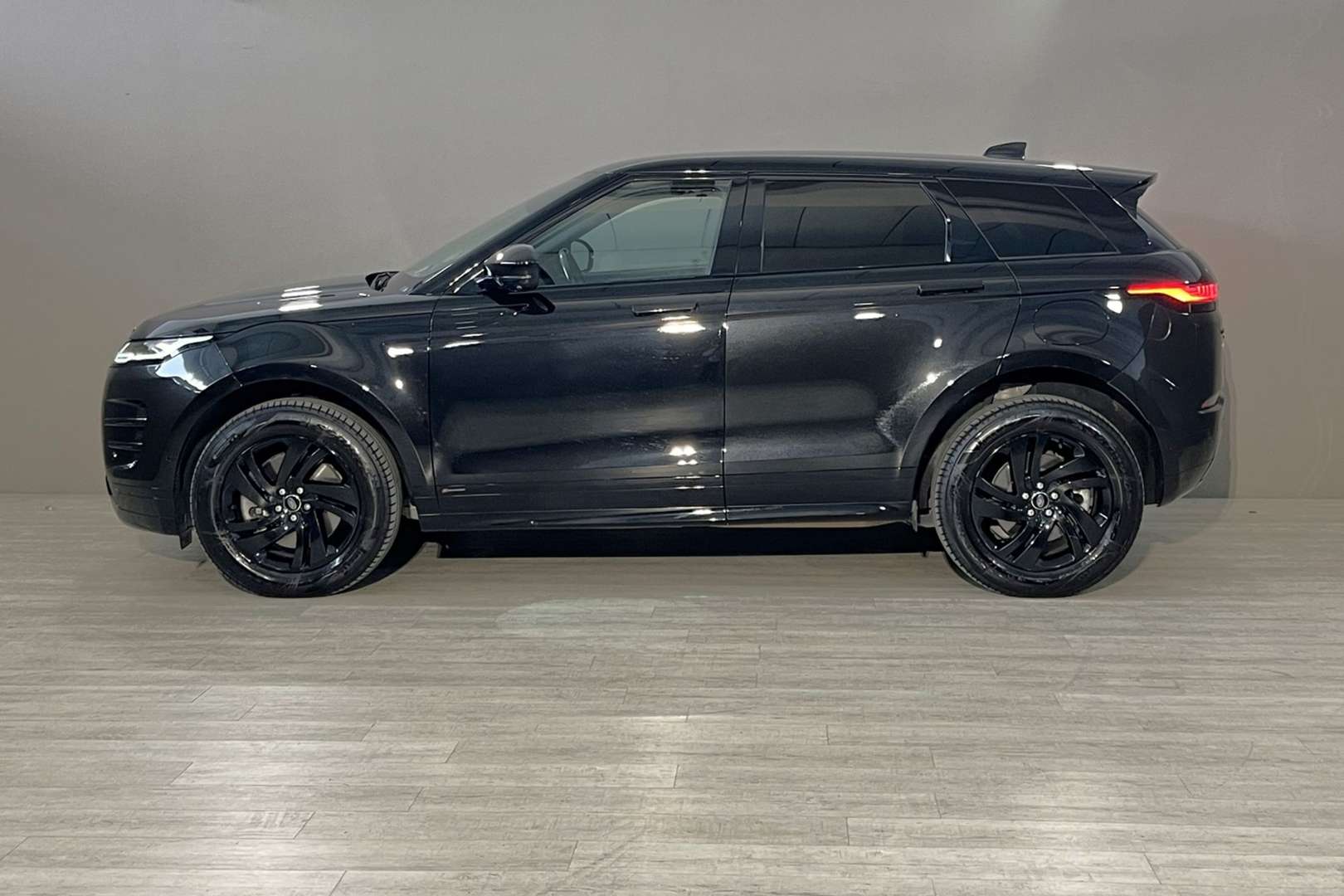 Land Rover Range Rover Evoque R-Dynamic Black Edition PHEV - 2021 - Joinsteer - #7