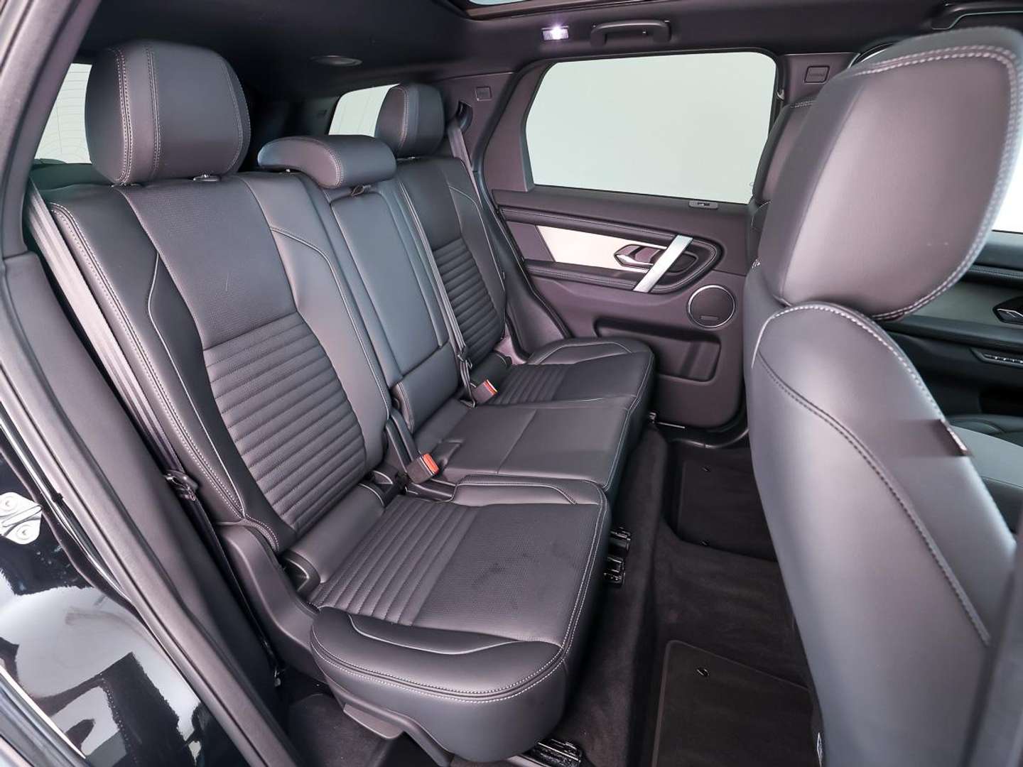 Land Rover Discovery Sport 1.5 P270e PHEV Dynamic Edition | Towing Pack | Mat - 2025 - Joinsteer - #5