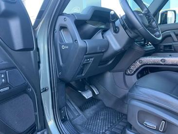 Land Rover Defender 110 Octa Edition One AWD Aut. 4.4 V8 MHEV — photo 4