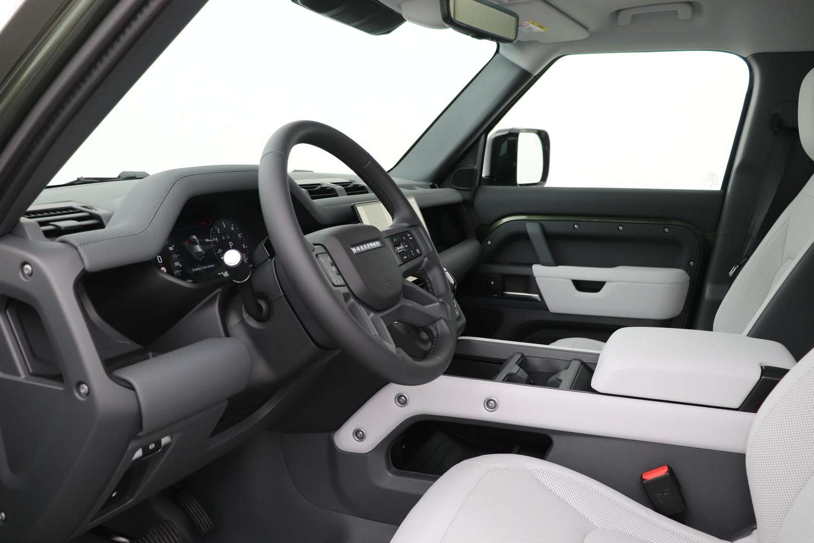 Land Rover Defender 110 Dynamic SE Edition P300e - 2026 - Joinsteer - #2