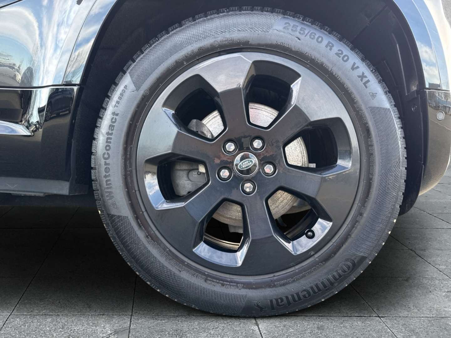 Land Rover Defender 110 D250 X-Dynamic SE - 2022 - Joinsteer - #9