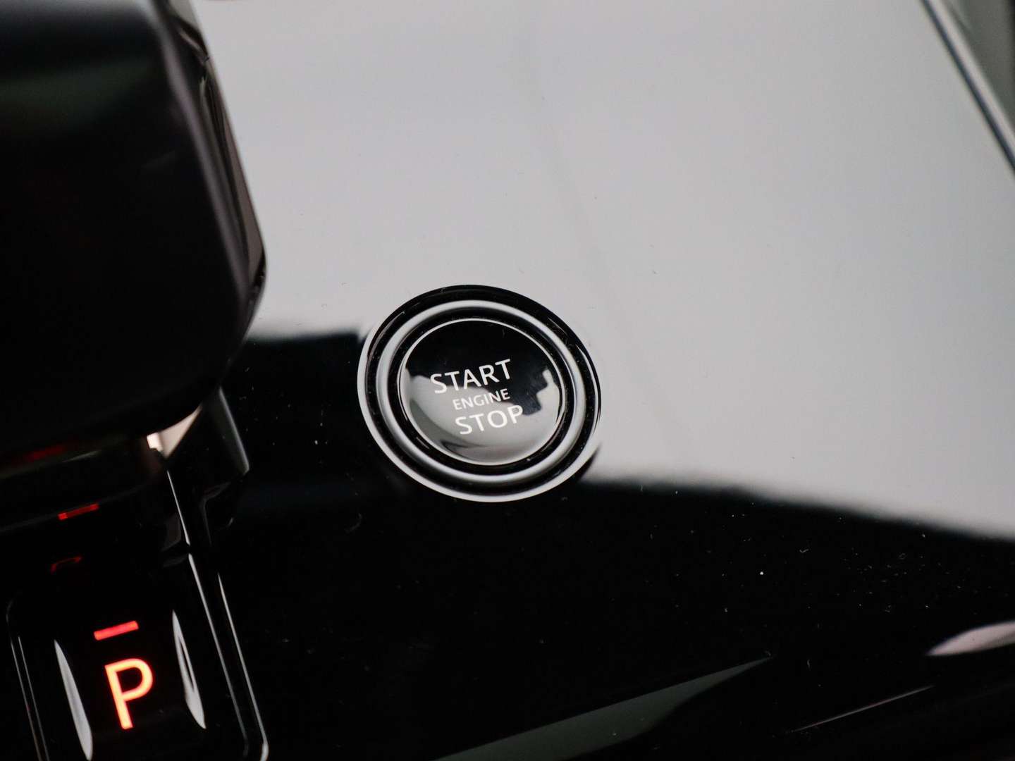 Land Rover Range Rover Sport Carbon 4.4 P635 SV - 2026 - Joinsteer - #16