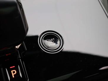 Land Rover Range Rover Sport SV — photo 16