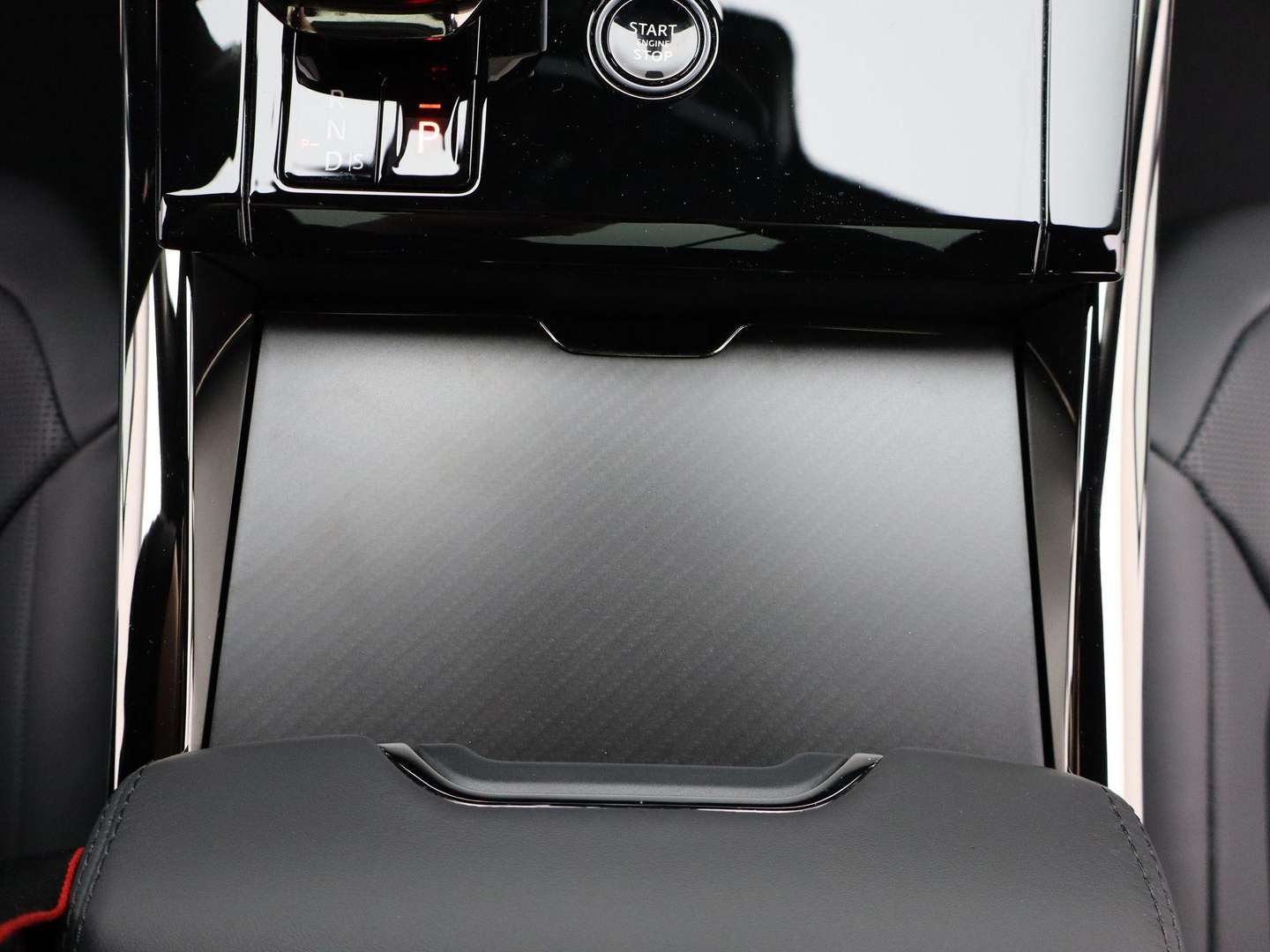 Land Rover Range Rover Sport Carbon 4.4 P635 SV - 2026 - Joinsteer - #18