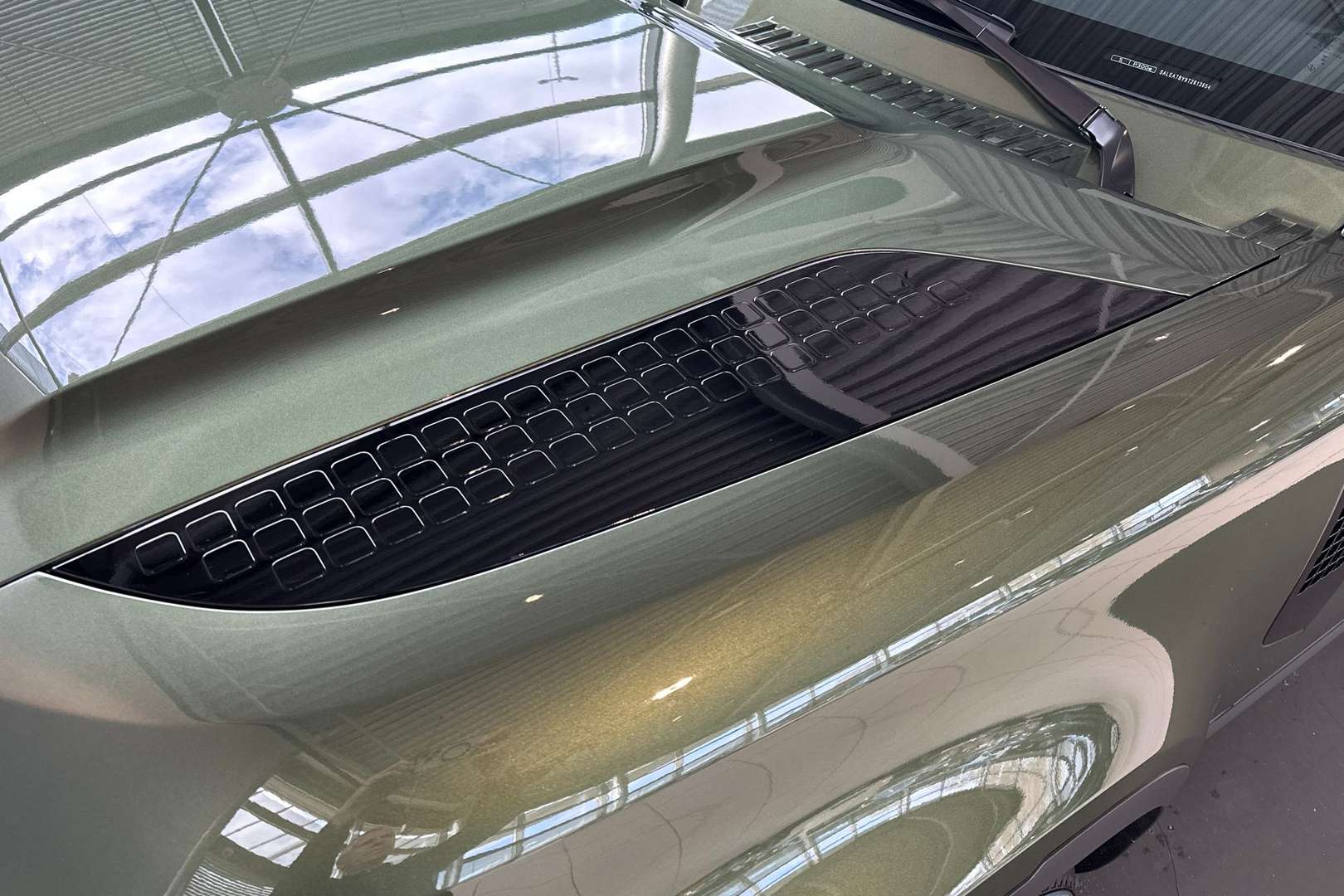 Land Rover Defender 110 Forest Edition 2.0 P300e - 2026 - Joinsteer - #22