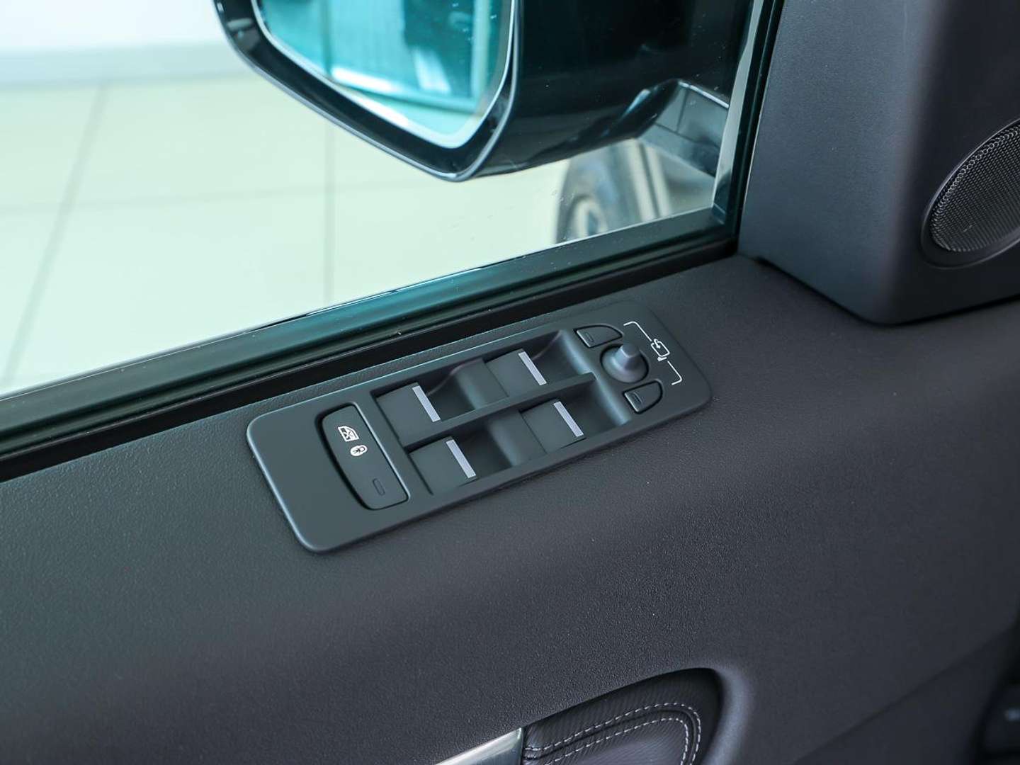 Land Rover Discovery Sport 1.5 P270e PHEV Dynamic Edition | Towing Pack | Mat - 2025 - Joinsteer - #13