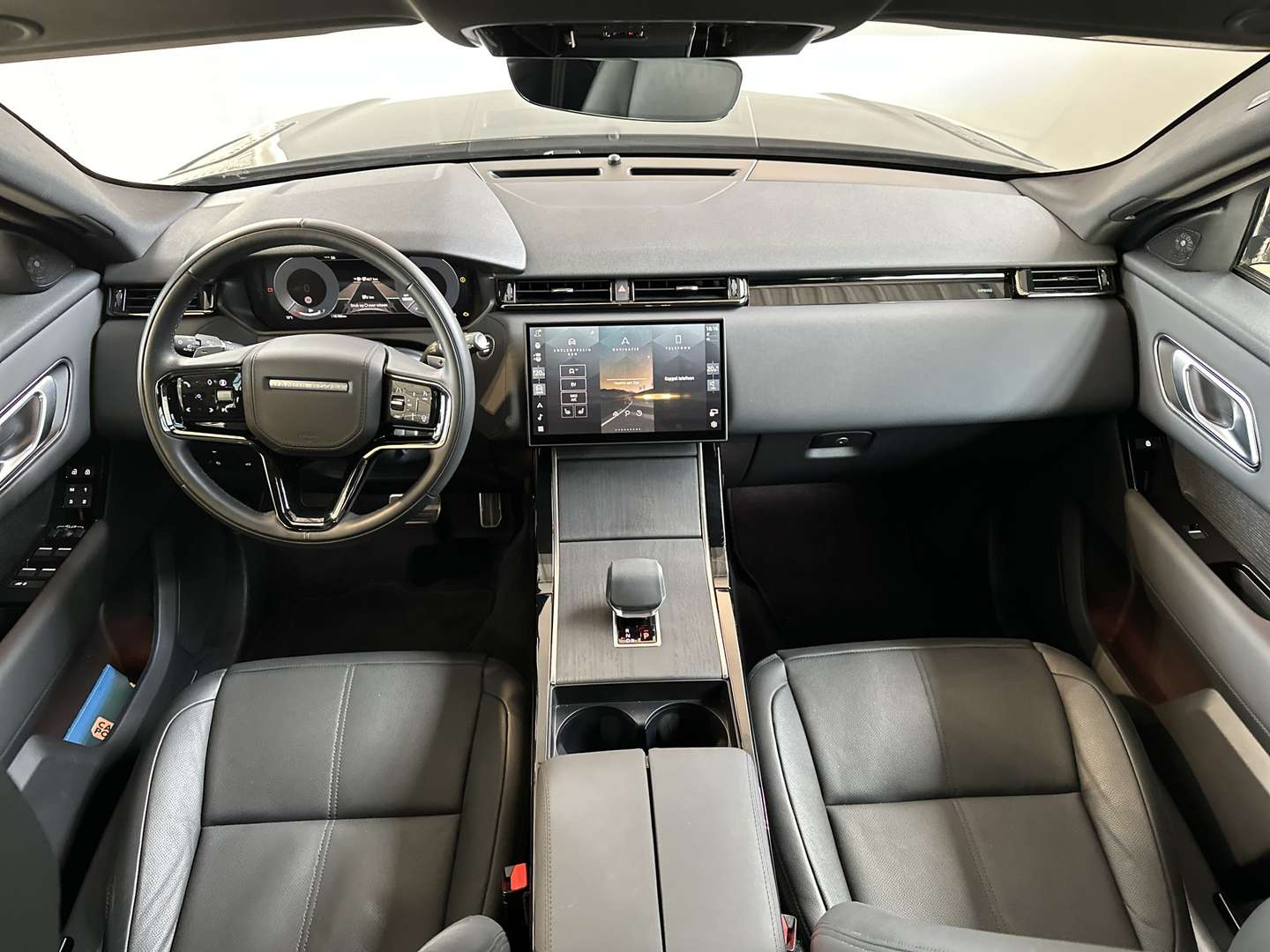 Land Rover Range Rover Velar P400e AWD Dynamic Edition PHEV Panorama | Black - 2025 - Joinsteer - #4